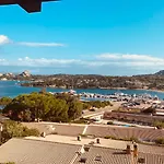 Medusa Baja Sardinia Cala Bitta