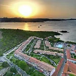 Apartment Medusa Baja Sardinia *