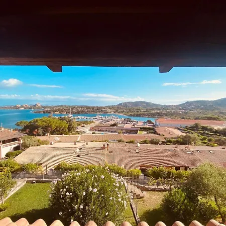 Medusa Baja Sardinia