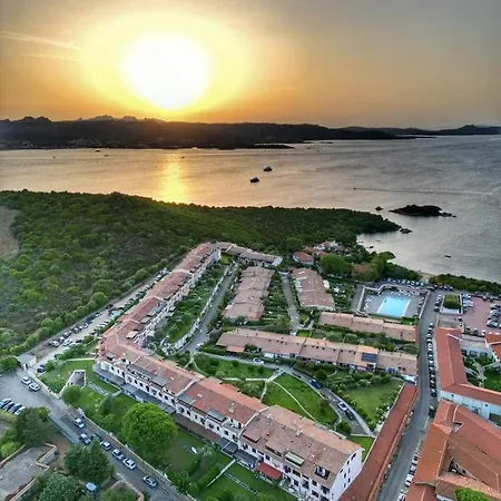 아파트 Medusa Baja Sardinia *