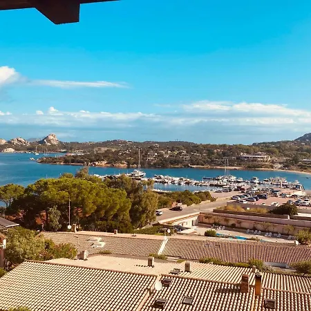 Medusa Baja Sardinia Cala Bitta