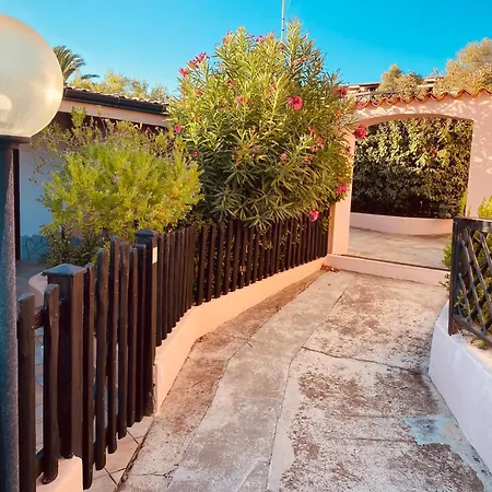 Medusa Baja Sardinia Apartman Cala Bitta