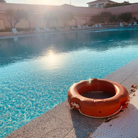 Medusa Baja Sardinia Apartmán *
