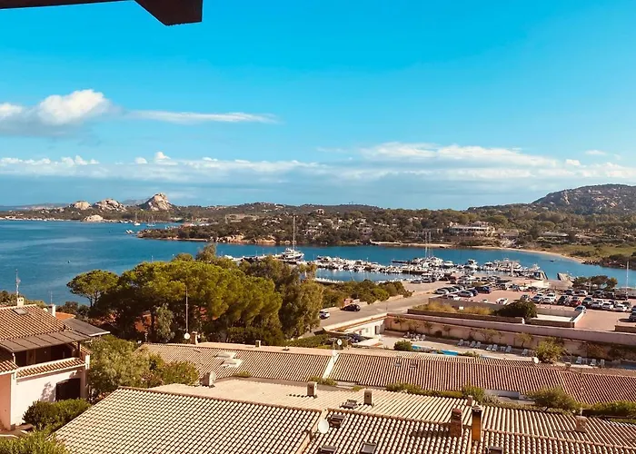 Medusa Baja Sardinia Cala Bitta