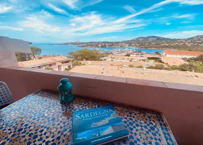 Apartman Medusa Baja Sardinia *